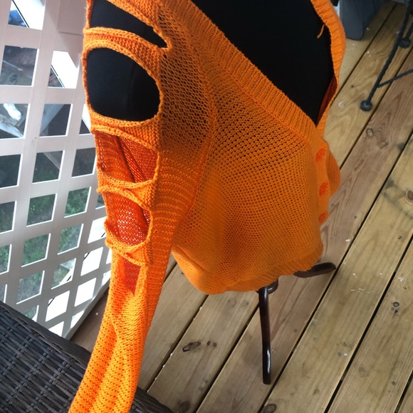 Sweater - Picture 2 of 2